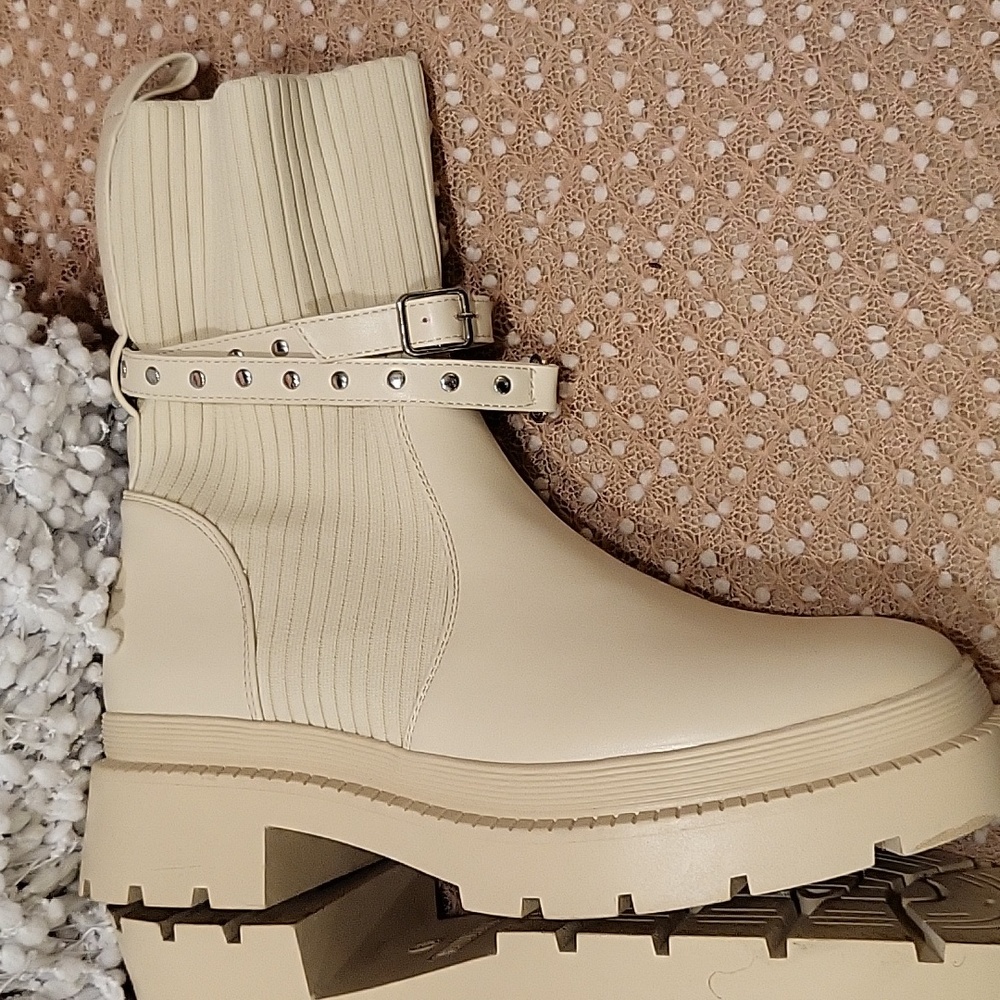 Dream Pairs ankle boots - Picture 8 of 14